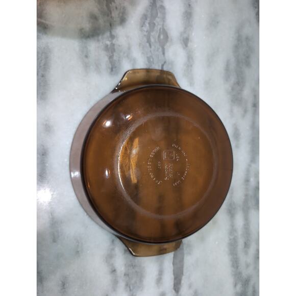 Anchor Hocking Glassware 1.5 Quart Amber Casserole Dish, Baking Cookware w/ Lid - Picture 7 of 14